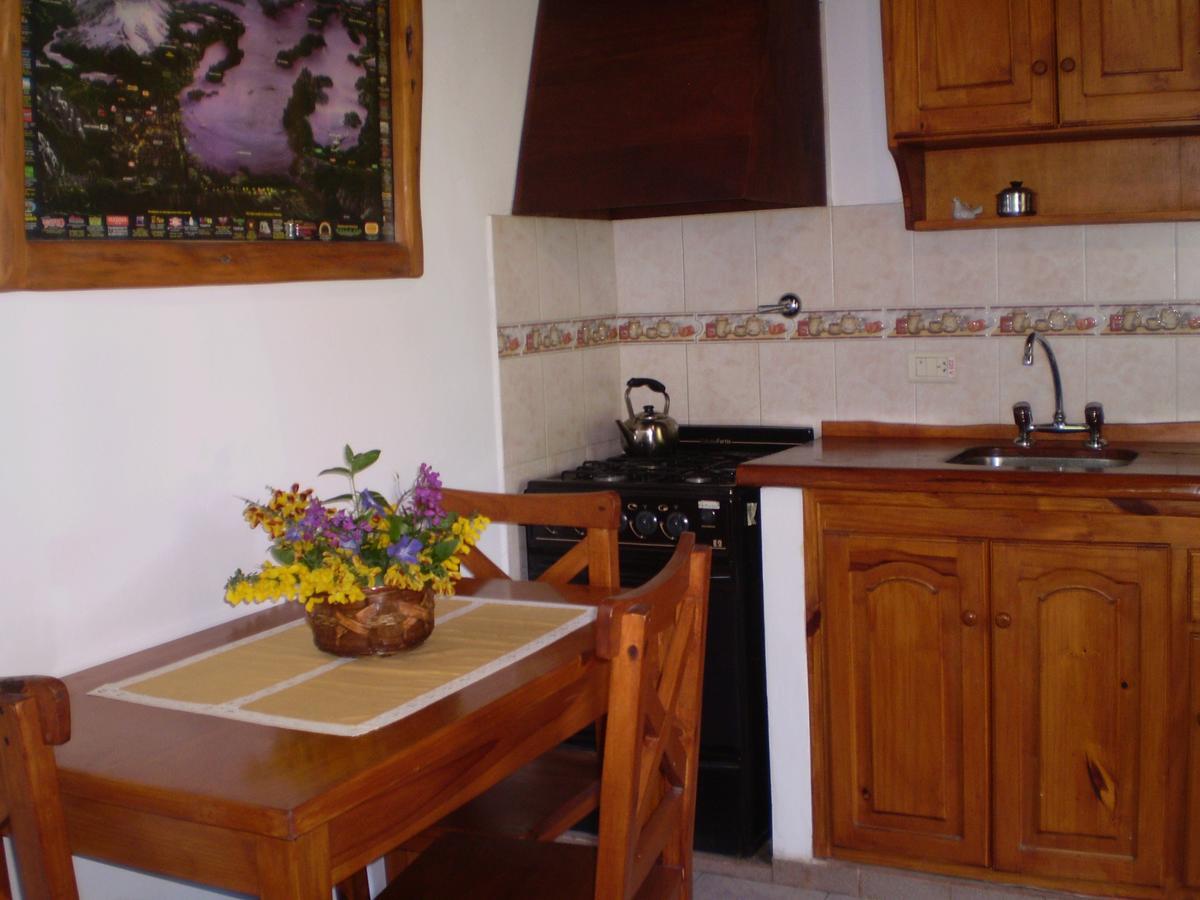 Aparthotel El Aguila